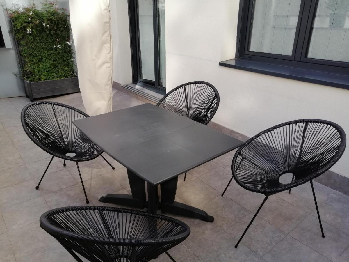 Apartament Dindurra Gijon Centro-Parking Gratuito Zewnętrze zdjęcie